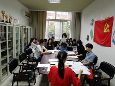 /Users/jiangsu/Desktop/3B1BEE5FA37F1E932548F5F12CDEFBD7.jpg